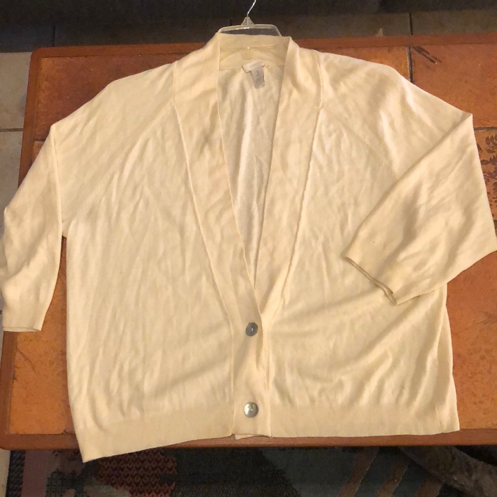 Chicos silk and angora blend off-white three-quarter sleeve sweater size 3